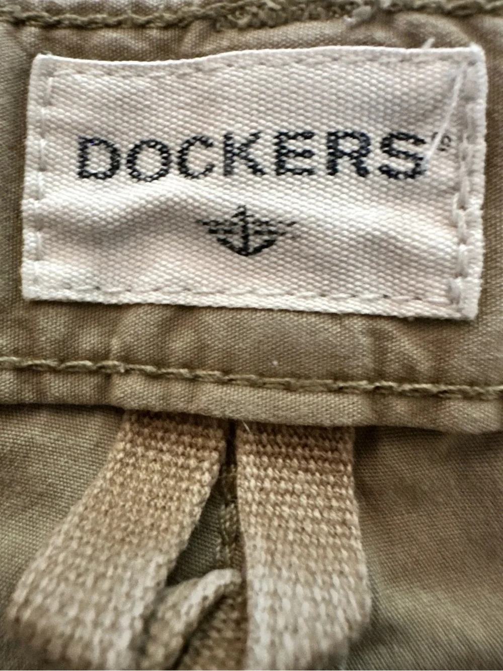 Dockers Men’s Khaki Chino Shorts Flat Front Casual Size 36